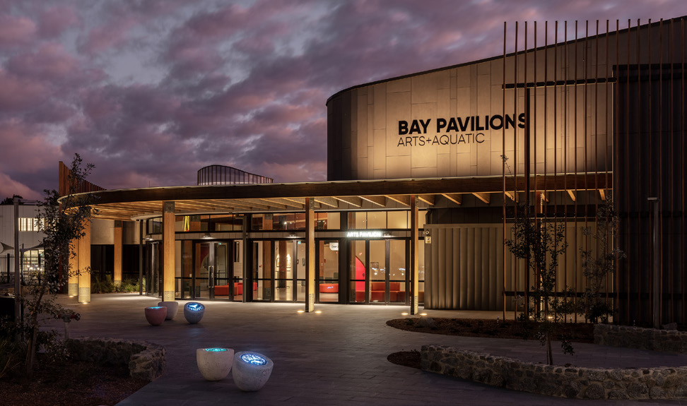 Bay Pavilions Arts + Aquatic Theatre Forecourt by NBRS and Donovan Payne Architects. Traditional land owners: Walbunga People of the Yuin Nation. (Image: Alexander Mayes Photography)